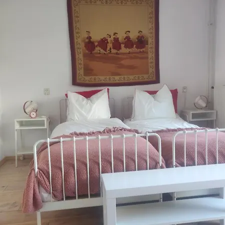B&bdesiree Bed & Breakfast